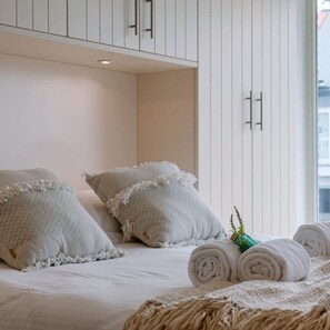 3 bedrooms, Internet - Lovely and Spacious Apartment on top Location (Knokke-Heist)