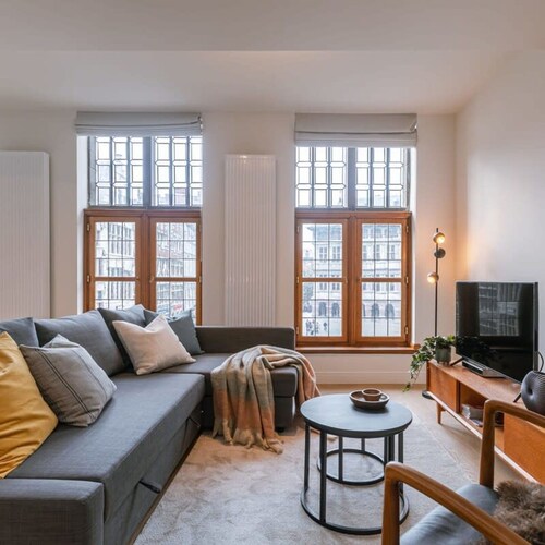 Stunning Apartment at the Grand Market of Antwerp