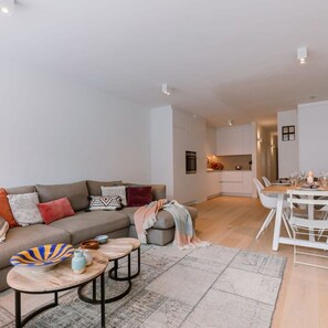 Apartment | 2 bedrooms, Internet - Spacious two Bedroom Apartment in Knokke (Knokke-Heist)