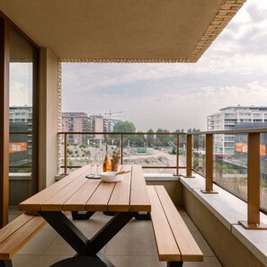 อพ��าร์ทเมนท์ | 3 ห้องนอน, โต๊ะทำงาน, อินเทอร์เน็ตความเร็วสูง