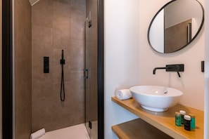 Ferienhaus | 2 Schlafzimmer, Internetzugang