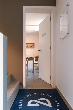 1 chambre, Internet
