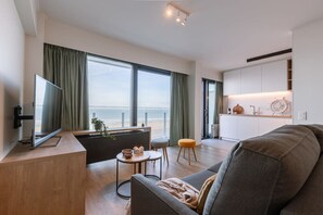 Apartment, Accessible | 1 bedroom, Internet - Cosy Apartment With Terrace Overlooking the sea (Middelkerke)