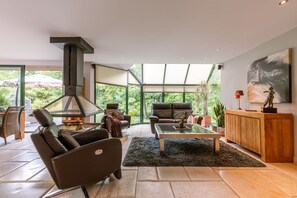 Villa | Internet