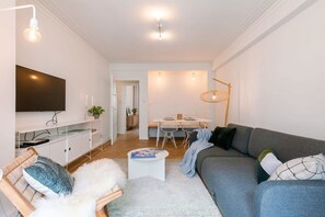 Apartment | 1 bedroom, Internet - Warm Cozy Lateral Seaview Apartment (Ostend)