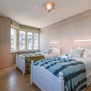 Apartment | 3 bedrooms, Internet - Beautiful and Authentic Apartment Nearby the Beach (De Haan)
