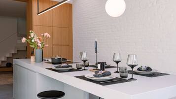 Rumah | 2 kamar tidur dan internet