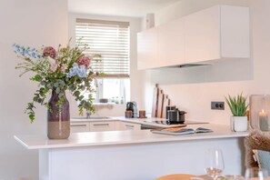 House | 1 bedroom, Internet - Quick - Lovely Double Room at Ranch De Blauwe Zaal (Bruges)