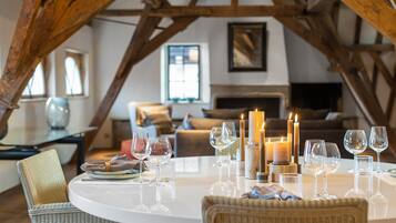 2 habitaciones y acceso a internet