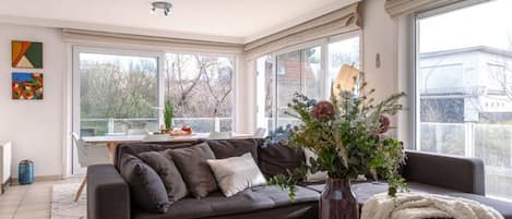 Apartment | 2 bedrooms, Internet