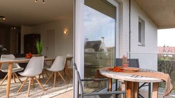 Apartment | 2 bedrooms, Internet