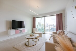 1 bedroom, Internet - Apartment With Lateral sea View and Harbor View (Ostend)