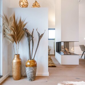 อพาร์ทเมนท์ | 3 ห้องนอน, อินเทอร์เน็ตความเร็วสูง