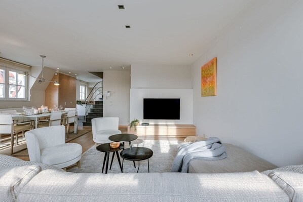Departamento | 3 habitaciones, escritorio y internet 