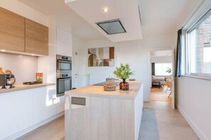 Villa - Spacious House With Garden for Family and Friends (Bruges)