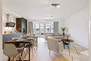Apartment | 2 bedrooms, Internet - Renovated Apartment in the Heart of Ostend (Ostend)