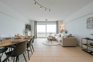2 bedrooms, Internet - Bright Apartment With Beautiful sea View (Middelkerke)