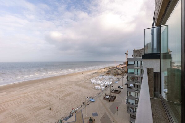 2 bedrooms, Internet - Bright Apartment With Beautiful sea View (Middelkerke)