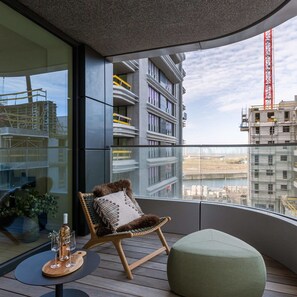 Apartment | 2 bedrooms, Internet - Stylish 2 Bedroom With Terrace and Parking (Ostend)