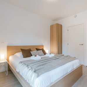 House | 3 bedrooms, Internet - Spacious House Close to the Beach (Ostend)