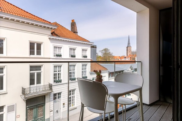 公寓 | 1 間臥室、網路服務