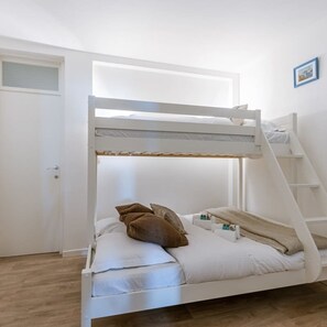 Apartment | 2 bedrooms, Internet
