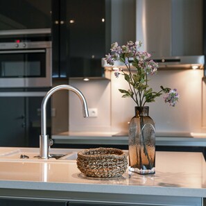 Apartment | 2 bedrooms, Internet - Spacious Apartment With Lateral sea View (Blankenberge)