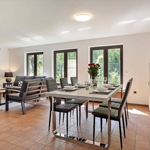 บ้านพัก, พร้อมสิ่งอำนวยความสะดวกสำหรับผู้พิการ | 3 ห้องนอน, อินเทอร์เน็ตความเร็วสูง