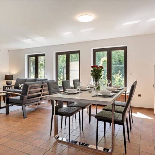 Holiday Home in the Greenery of Limburg