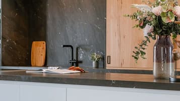 Apartment | 4 bedrooms, Internet