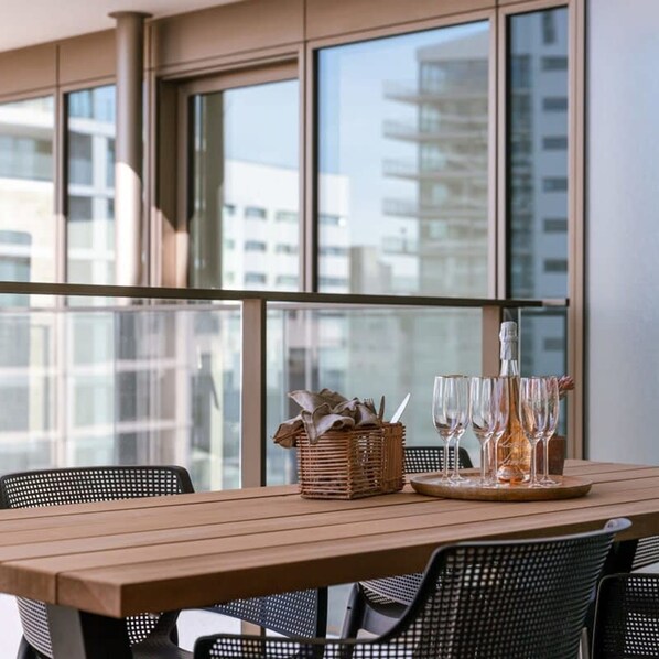 Apartment | 2 bedrooms, Internet - Modern Apartment With South Facing Terrace (Ostend)