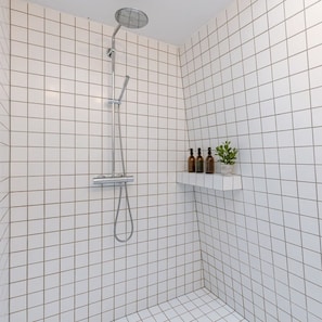 Apartment | 2 bedrooms, Internet