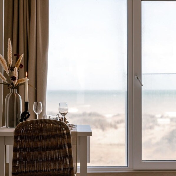 Apartment | Internet - Modern Studio With Magnificent Seaview (Koksijde)