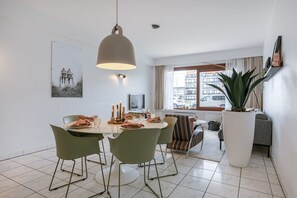 Apartment | 2 bedrooms, Internet - Boulevard Apartment Near the Beach (Knokke-Heist)