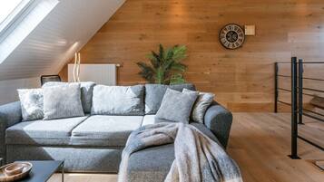 House, Accessible | 5 bedrooms, Internet