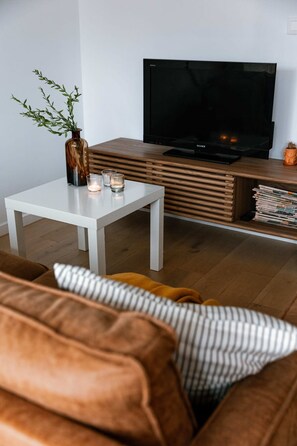 Leilighet | 2 soverom, skrivebord og internett