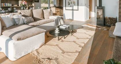 Stylish Holiday Home Close to the Beach