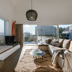 Hus | 3 soverom, skrivebord og internett