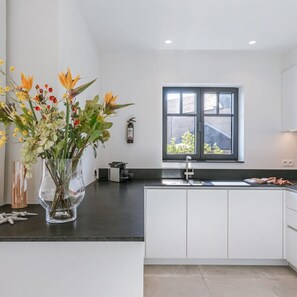 Apartment | 2 bedrooms, Internet - Exquisite Apartment on a Great Location in Knokke (Knokke-Heist)