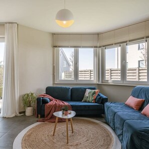 Apartment - Bright Apartment With Large and Sunny Garden (Zuienkerke)