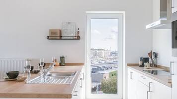 Apartment | 2 bedrooms, Internet