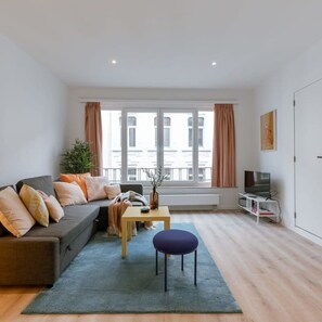 2 bedrooms, Internet - BE ANT Piet 24-201 in Antwerpen (Antwerp)