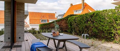 2 bedrooms, Internet