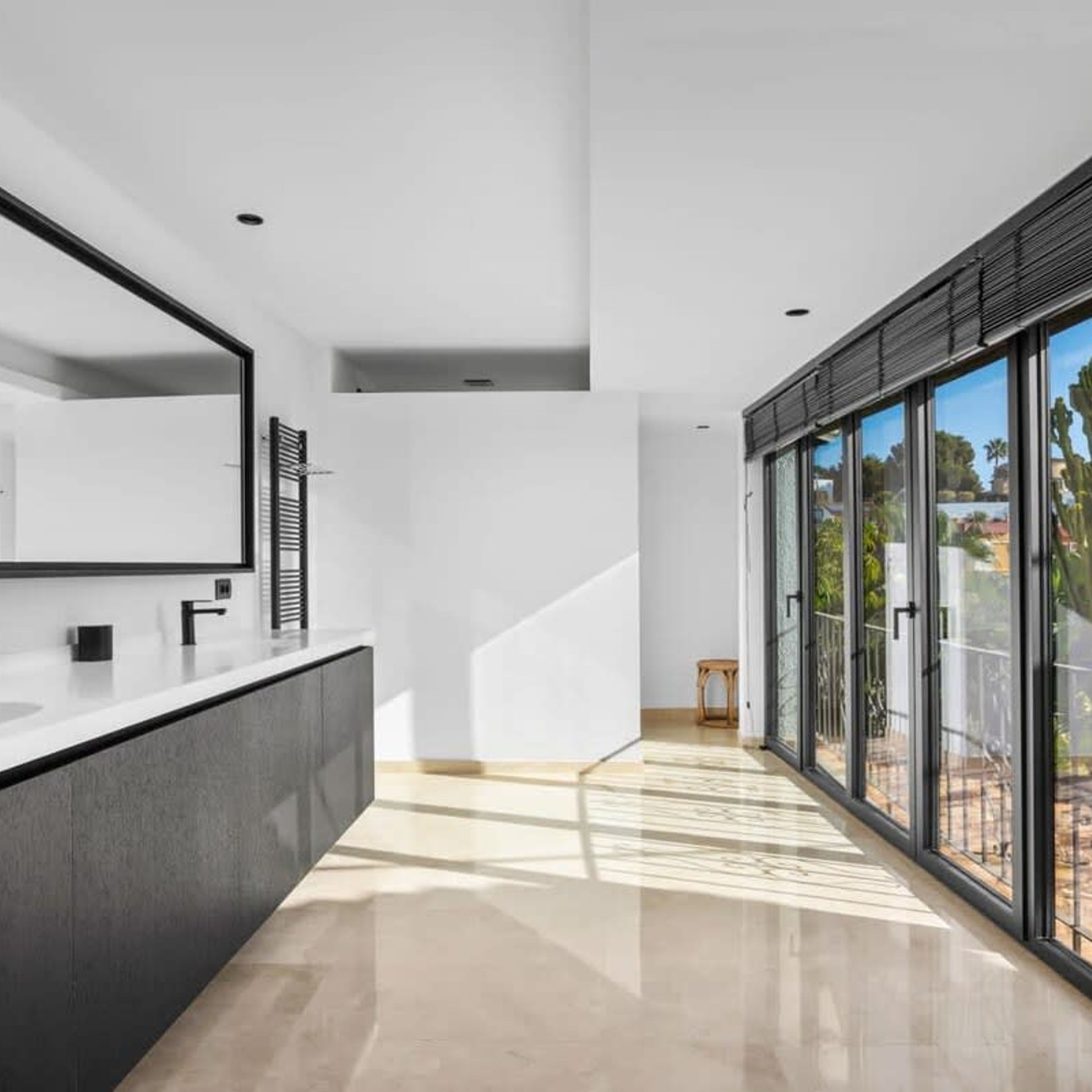 Vila | 5 quartos, escrivaninha, acesso à internet de alta velocidade