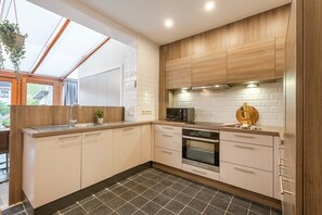 하우스 | 3 개의 침실, 인터넷