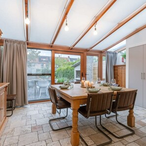 하우스 | 3 개의 침실, 인터넷