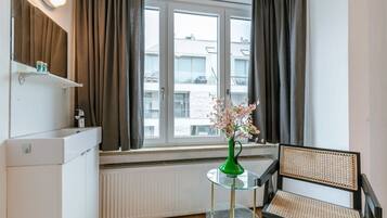 Apartemen | 2 kamar tidur dan internet