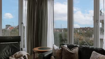 Apartemen | 2 kamar tidur dan internet