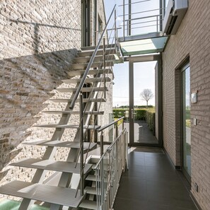 Villa | 4 bedrooms, Internet - Spacious Holiday Home With Indoor Pool Sauna (Veurne)