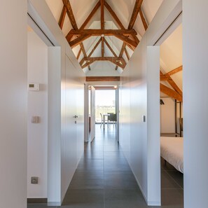 Villa | 4 bedrooms, Internet - Spacious Holiday Home With Indoor Pool Sauna (Veurne)